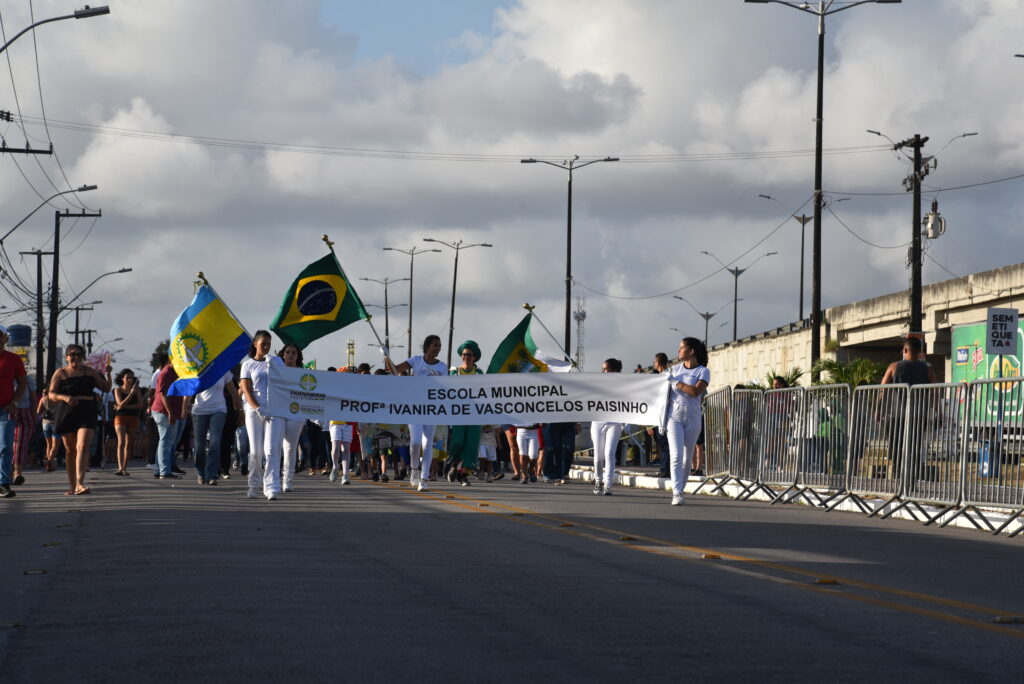 Desfile Cívico em Parnamirim Celebra o 7 de Setembro com Grande Participação