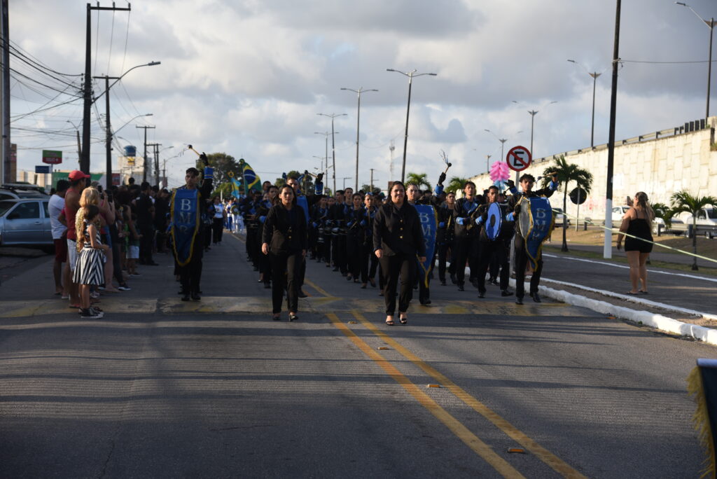 Desfile Cívico em Parnamirim Celebra o 7 de Setembro com Grande Participação